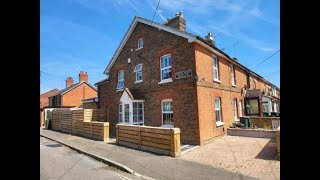 10 Denne Road, Rh11 8Aq