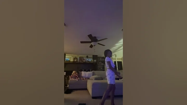 Us danceing to  comeback stage