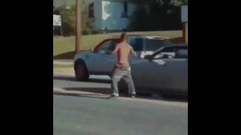 Whenever i hear No chances by twenty one pilots