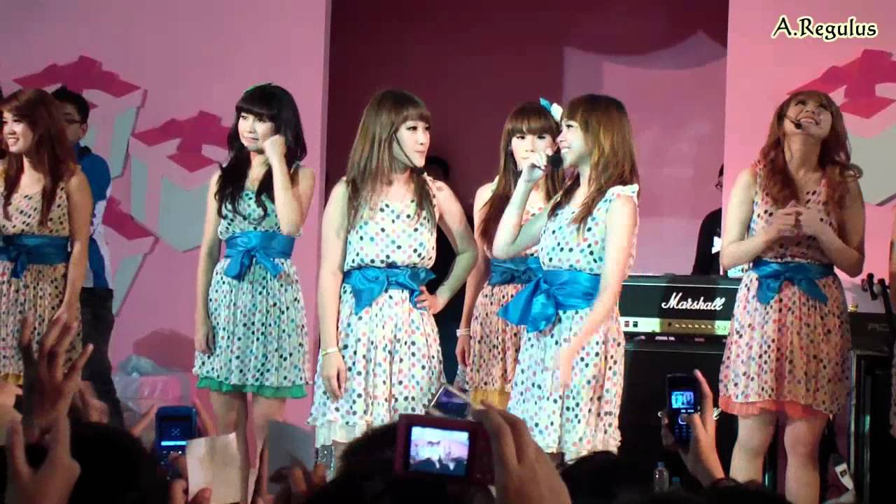 [HD] Emeron Lovely @ Citraland 17-3-2012 [Part 1/3]