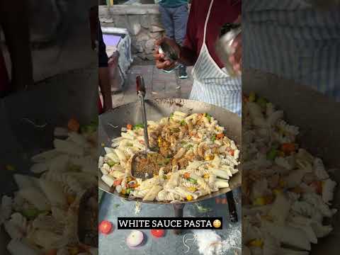 WHITE SAUCE PASTA 😍 | Indian street food #shorts