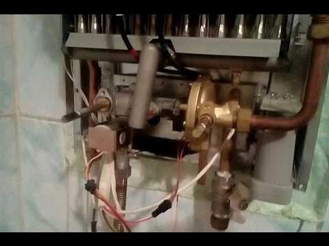 Ремонт китайской газовой колонки своими руками. Не зажигается газовая колонка причины не щелкает. Газовая колонка электролюкс с фитилем. Не зажигается колонка газовая зиртек. Не зажигается газовая колонка причины не щелкает.