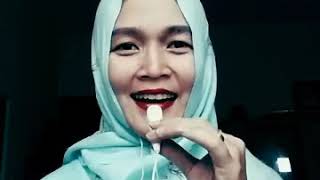 Duh Engkang - Itje Tresnawati - Ernot Erni