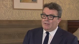 Tom Watson Jeremy Corbyn Doesnt Command The Authority Of Mps