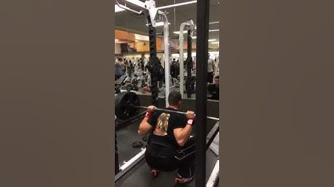 315 pause squat