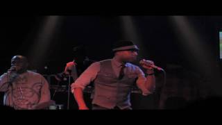 Talib Kweli x Strong Arm Steady &quot;Go With Us&quot; (Live at The Roxy)