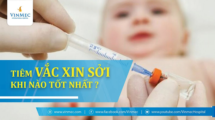 Khi nào không nên cho bé đi tiêm phòng năm 2024