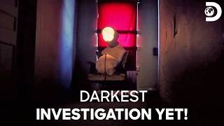 Zak Bagans Enters a House of Secrets Ghost Adventures S10 E4 Discovery Channel India