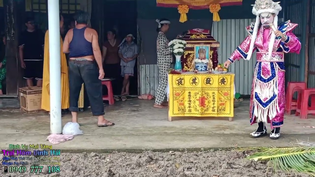 Đánh Pháo Hoàng Tiễn Chị PHẠM THỊ MƠ Về Nơi An Nghỉ Cuối Cùng