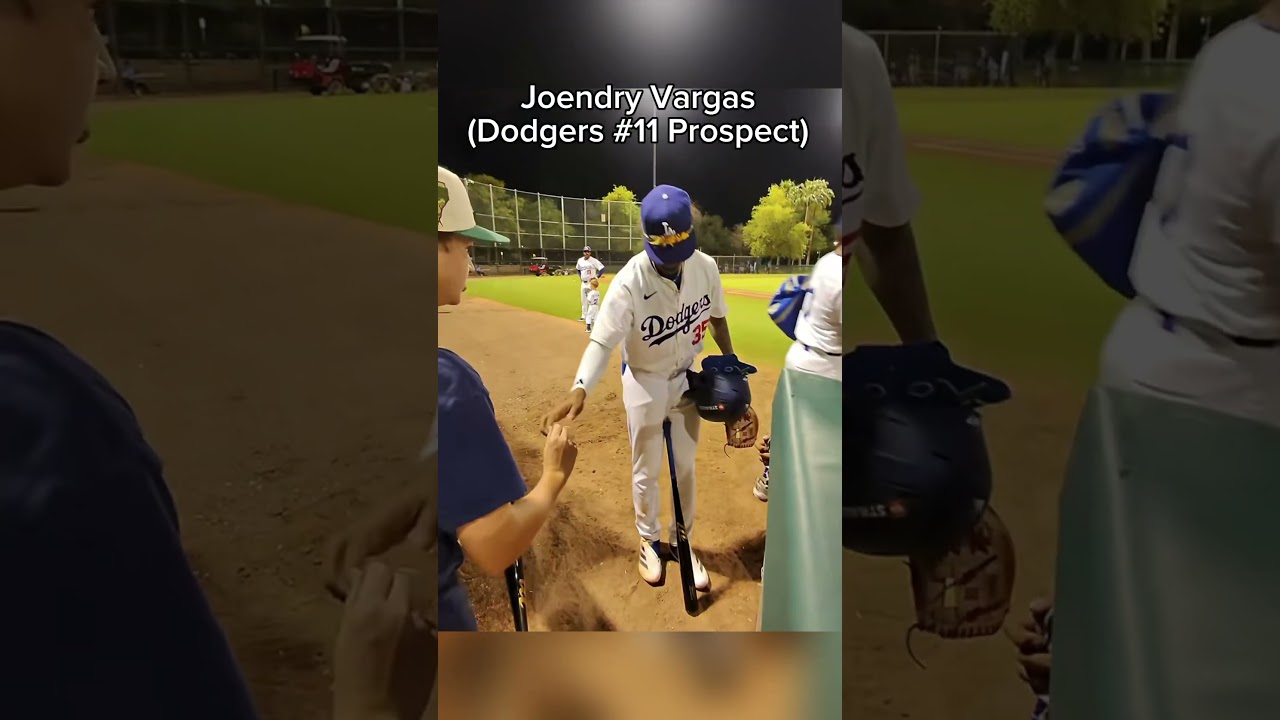 Получение автографов от лучших игроков на играх ACL в Аризоне 