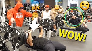 24 FITNESS EMPLOYEE COMES UP AND LIFTS MORE THEN STRENGTH CARTEL!