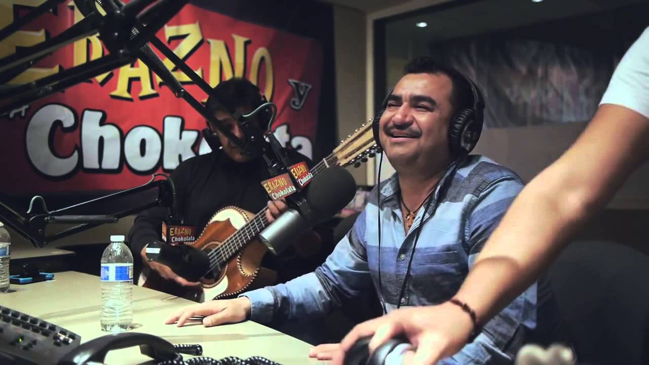 Conjunto Primavera cantando en El Show de Erazno y La Chokolata 2014