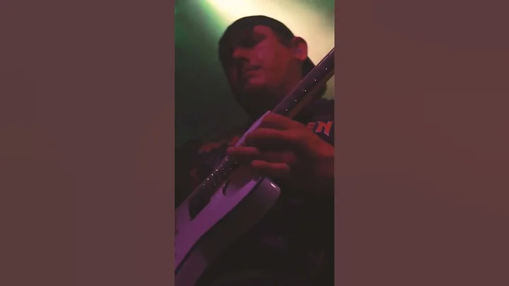 Gary's solo to "Phoenix Down" shot live at EXIT/IN...