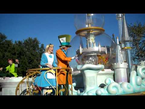 Walt Disney World: "Celebrate A Dream Come True" parade [HD]