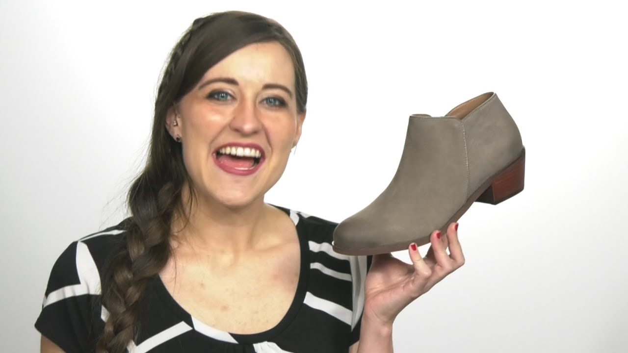 aetrex laurel ankle bootie