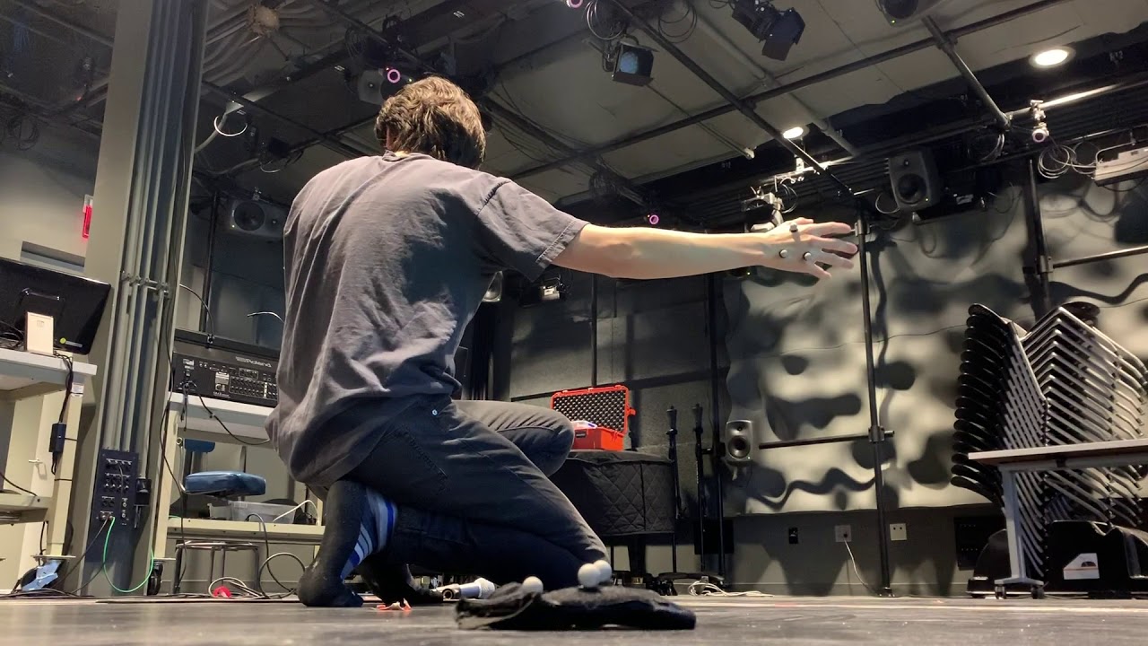 MOTION CAPTURE + FM AND GRANULAR SYNTHESIS