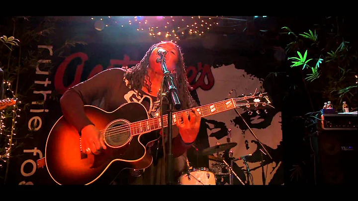 Stone Love - Ruthie Foster Live at Antone's