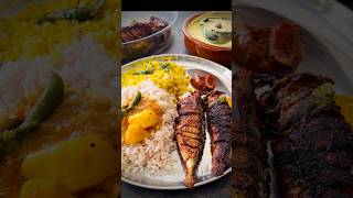 Kerala Home Lunch | വീട്ടിലെ ഊണ് | kerala meals ready | kerala traditional meal #shorts #kerala