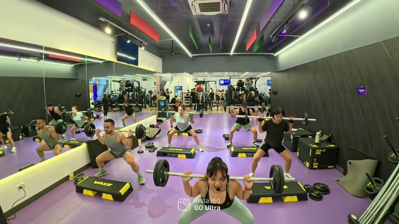 Les Mills Body Pump with Coah Jen Wednesday Group Jan.21,2016