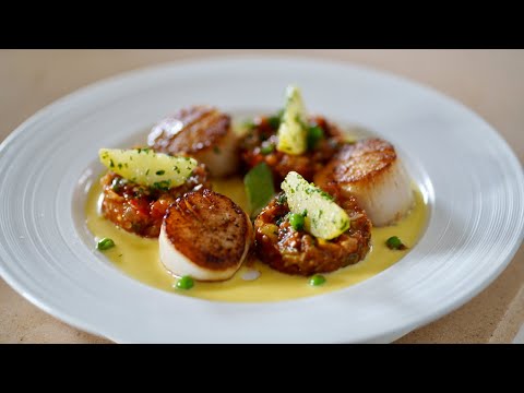 Pan-seared scallops in Pernod sauce with ratatouille and potatoes persillade, from the video