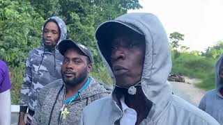 احتجاجات عنيفة على طريق مانشستر المتهالك screenshot 5