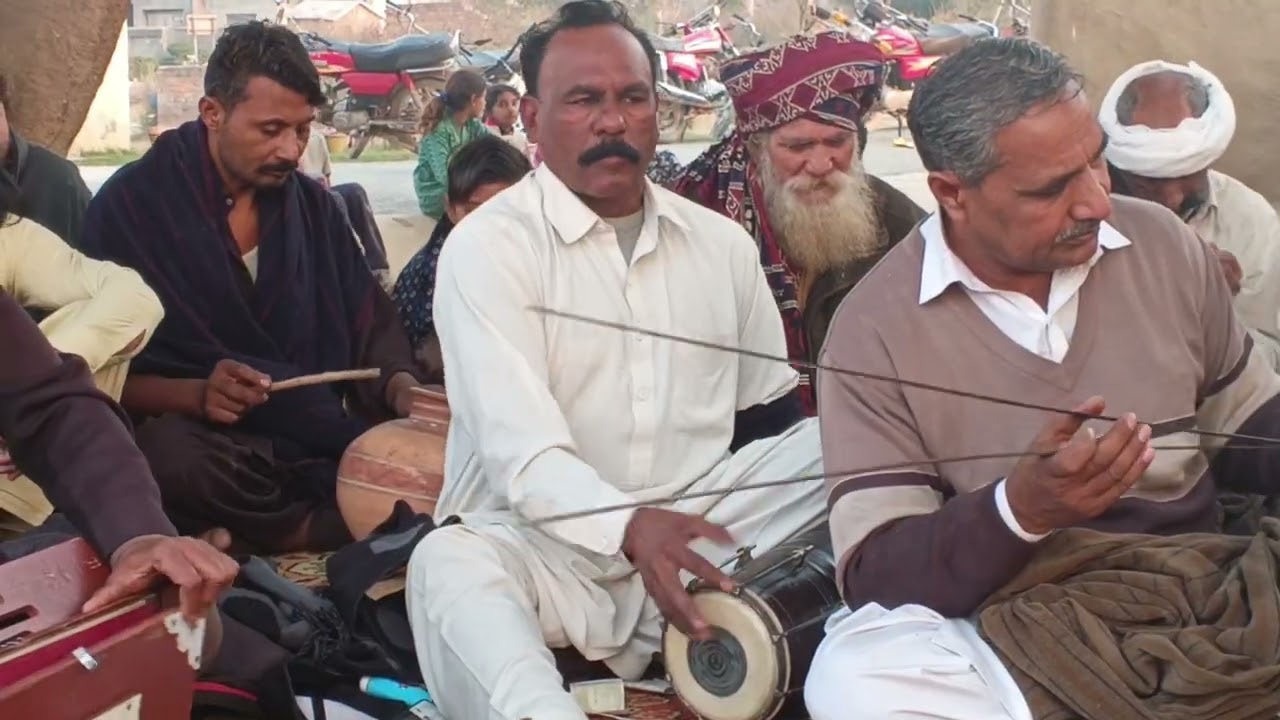 Asaaan taray ketay Sajan sukh Tay aram chadya