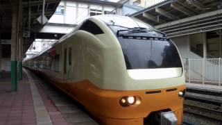 白新線E653系1000番台U101編成特急いなほ1号 新潟駅発車