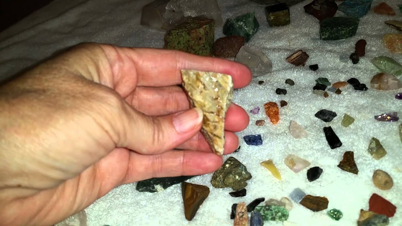 cockatoo price ph Precious stones/gems from Dollywood