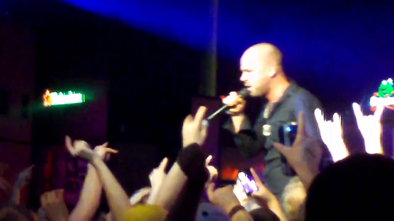 Hurt live in Cedar Rapids - Ten Ton Brick.MOV Hurt live in Cedar Rapids - Ten Ton Brick.MOV