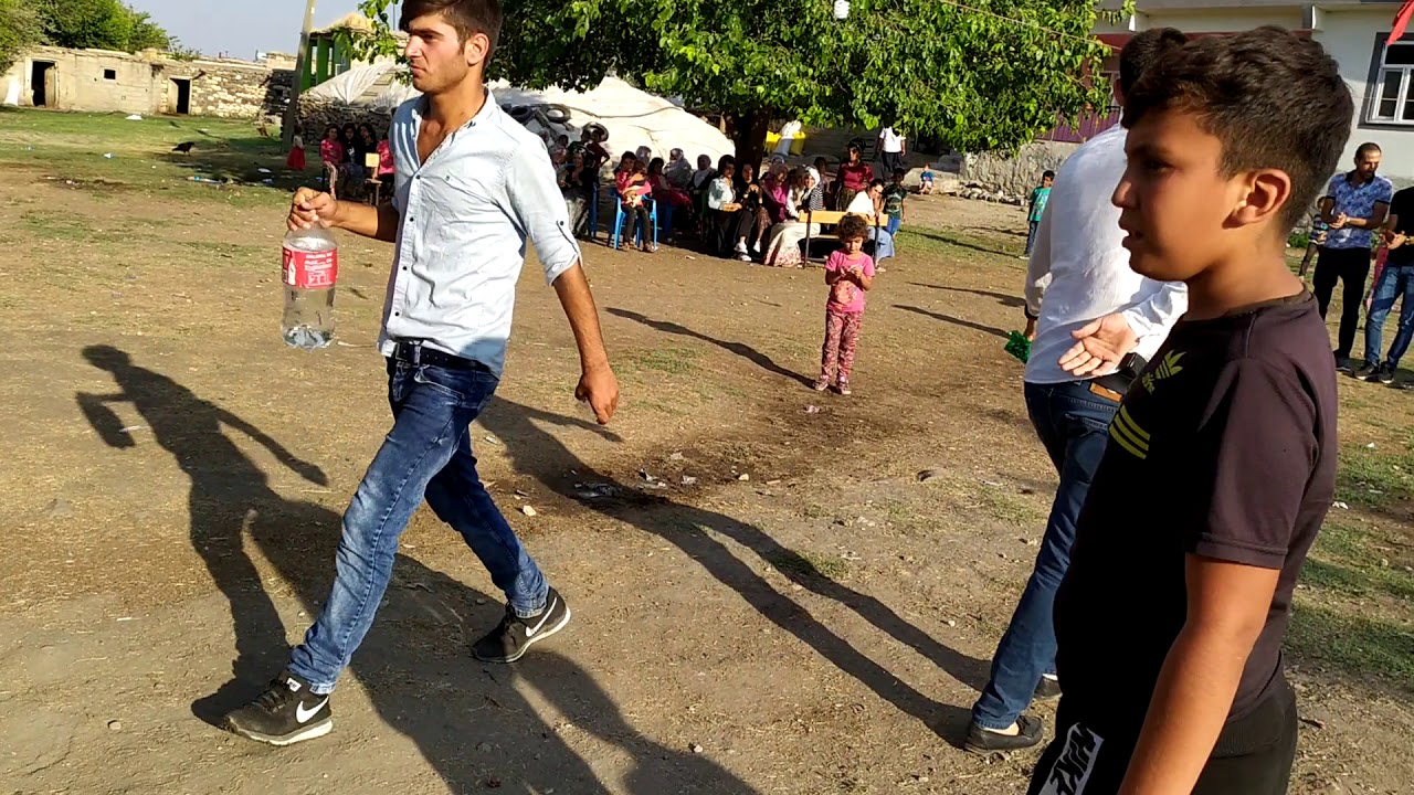 Divana aşireti leğeri gençleri