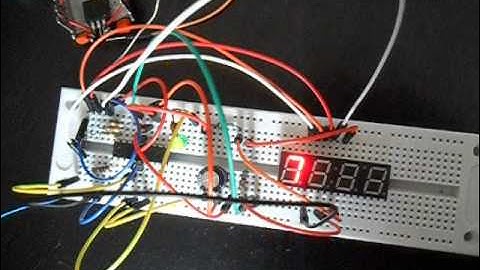 SAM 0788 - PIC16F628A 7 segment single digit test