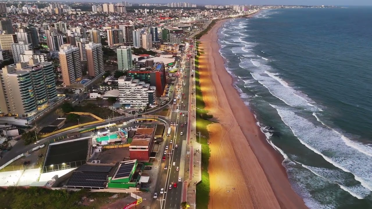 INCRÍVEL - VEJA A VIDA DE TRÁS PRA FRENTE E O RECOMEÇO. IMAGENS DO BAIRRO DE ARMAÇÃO SALVADOR BAHIA.