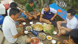 Lẩu RIÊU CUA BẮP BÒ "Lai Rai" trên Cánh Đồng Tân Lập - Mộc Hoá Mùa Nước Nổi 2023 | Nét Quê #469