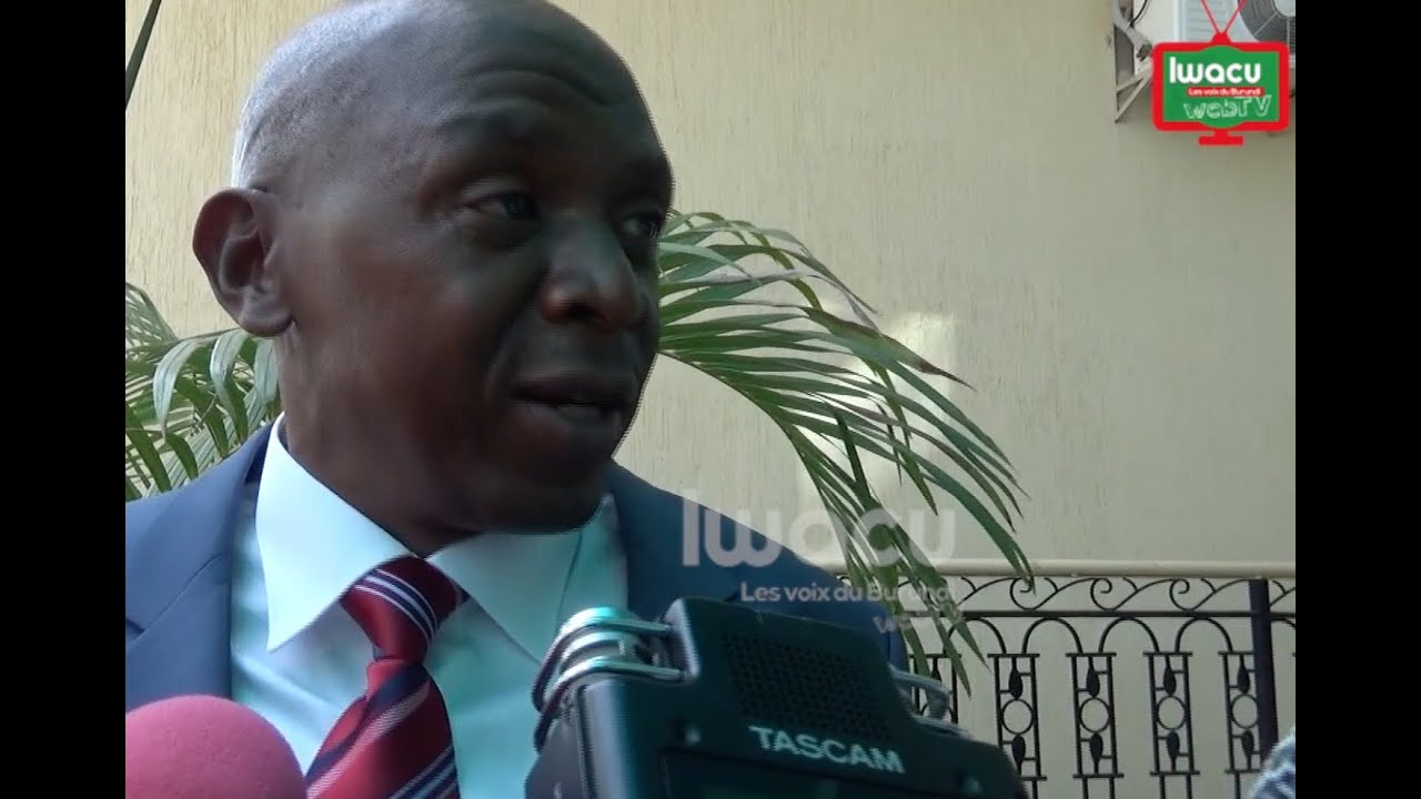 Agathon RWASA n'est plus pour la guerre - YouTube