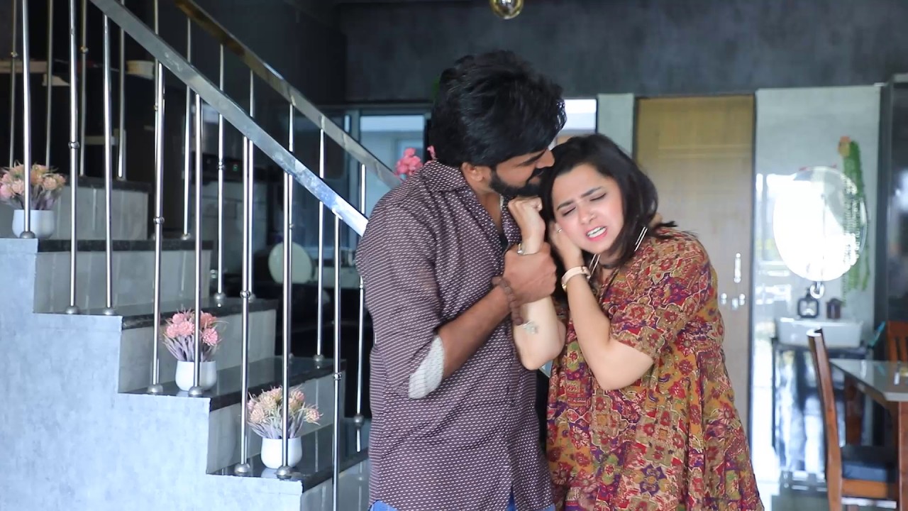 एक बार देख ली… तो भूलना नामुमकिन! |#pariwarikatak #newhindi film#latest 2026