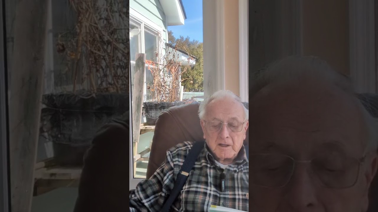 Davis Becomes King Bible Story