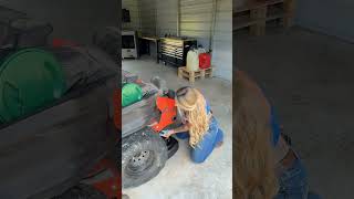 #countrygirl #youtubeshorts #farm #country #fyp #oil