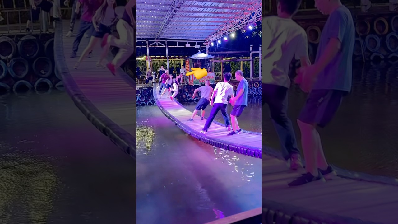 Others doing swinging bridge vs. This guy💀😱 