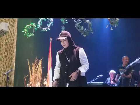 Yevie Nabela Surat Isabella