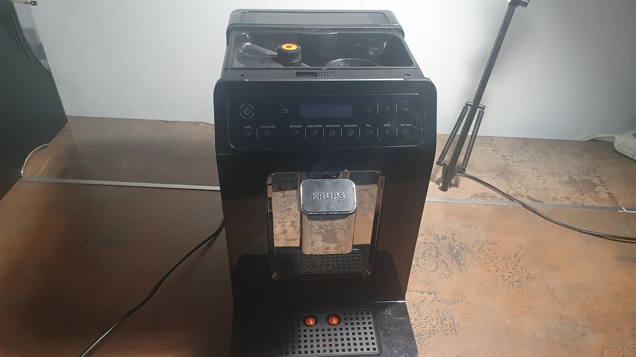 Krups EA89 течет под кофеварку