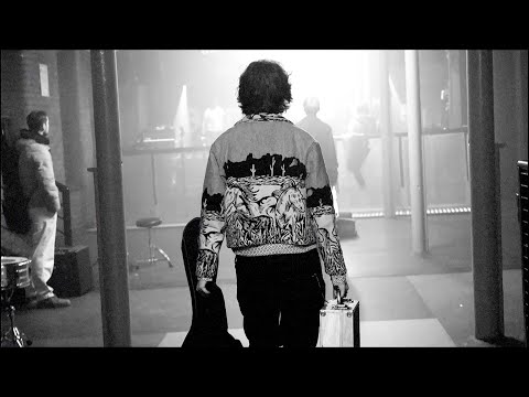 GONDOLAS - Last Laugh (Music Video)
