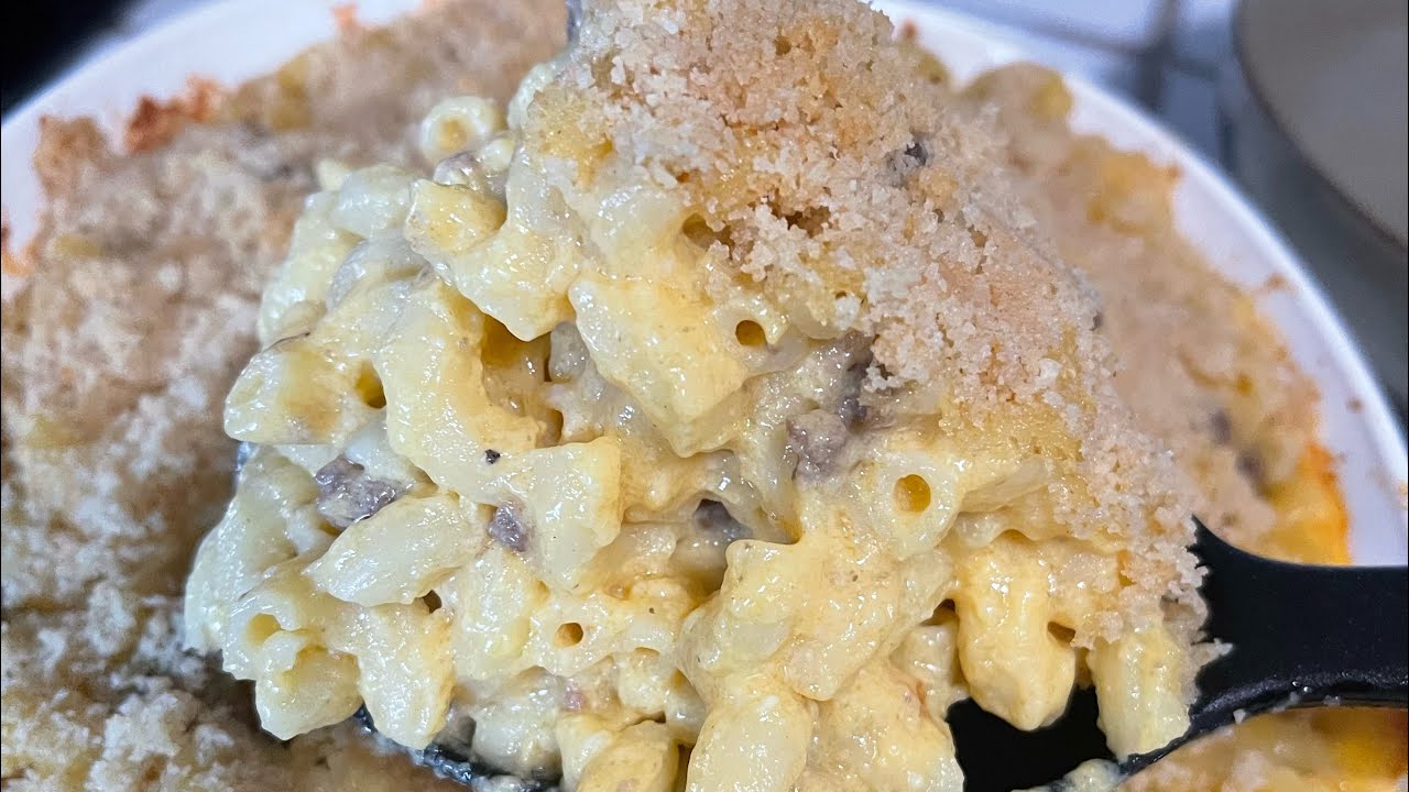 Mac and Cheeseburger (cookbook recipe)