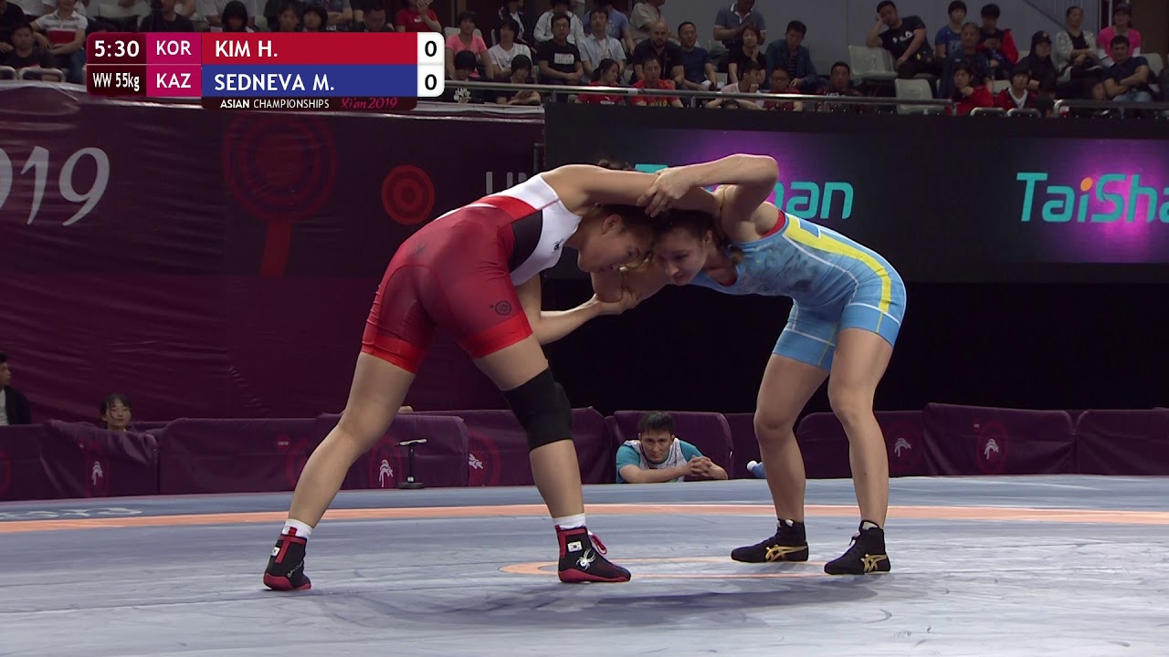 BRONZE WW - 55 kg: H. KIM (KOR) v. M. SEDNEVA (KAZ)