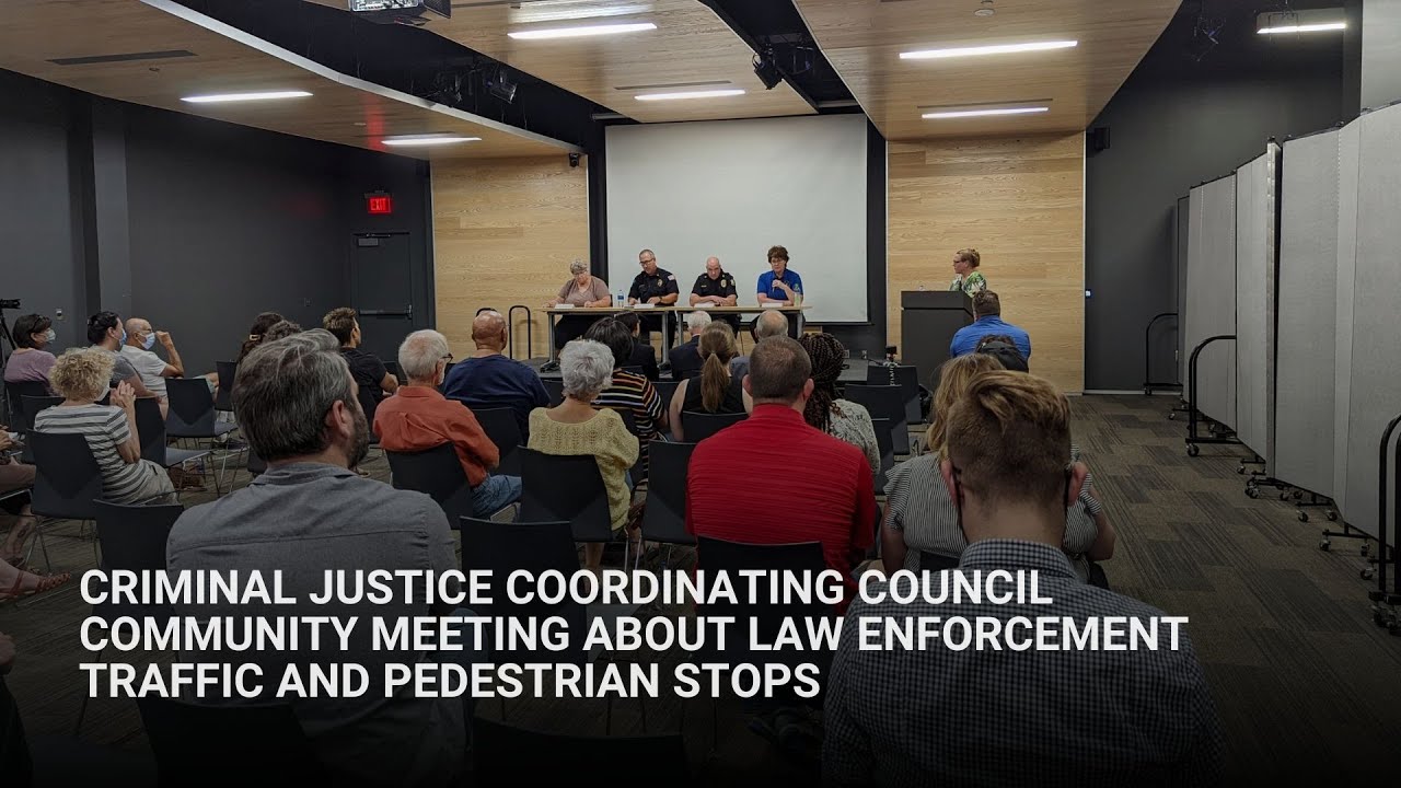Community meeting discussing law enforcement issues