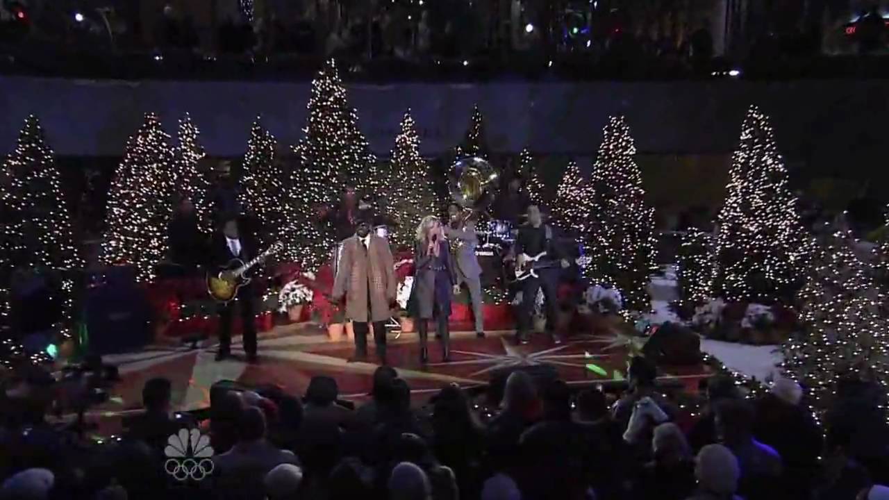 Jane Krakowski - The man with the bag