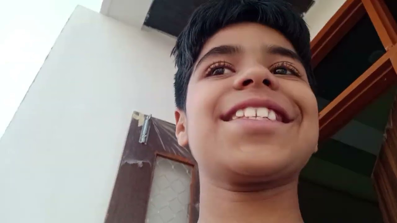 Look at my house my house is so tall 