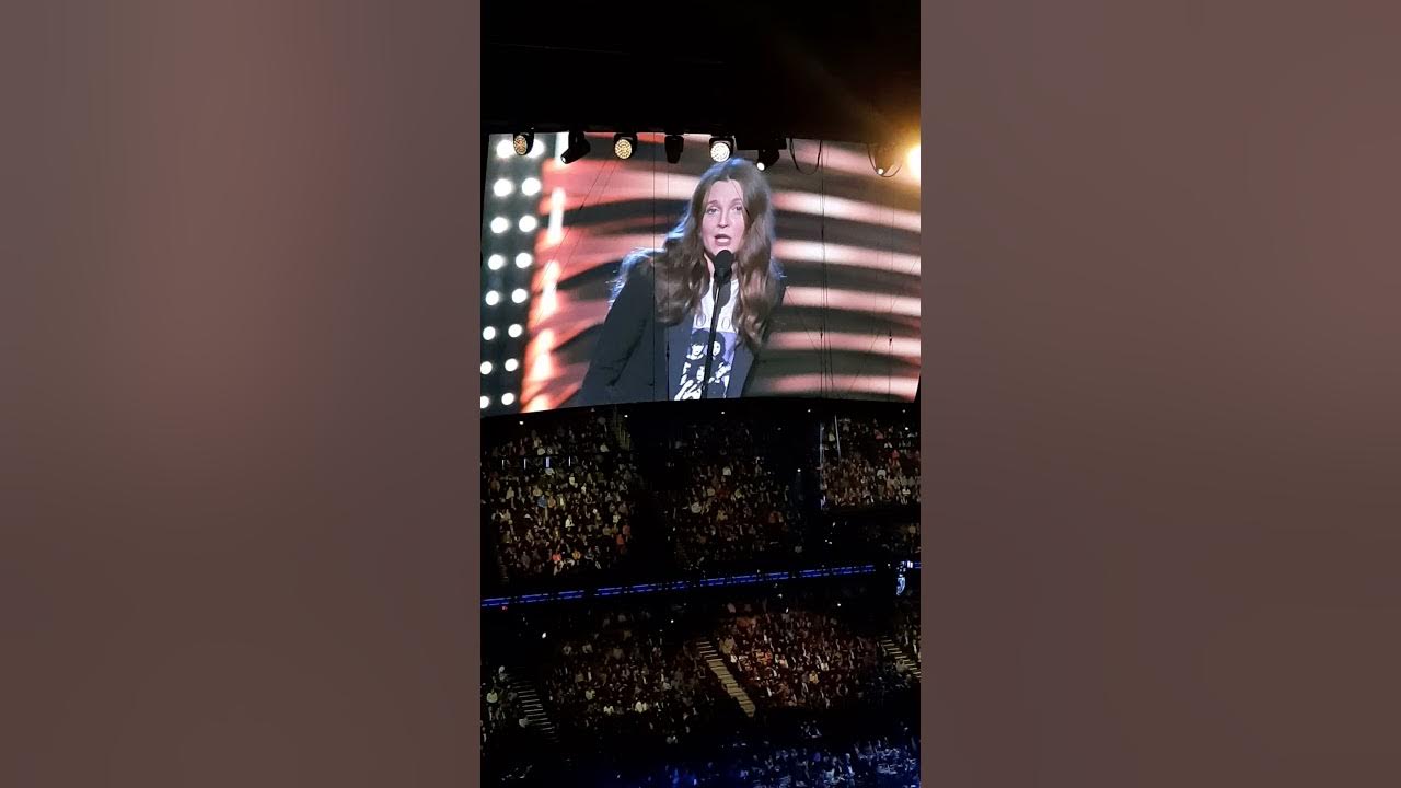 Drew Barrymore Inducts The GoGo's RnR Hall Of Fame YouTube