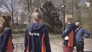 Nederlandse Vrouwen Vier-Zonder Bezoekt Hydrogen Experience Centre