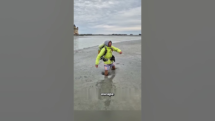 Here's HOW TO ESCAPE from QUICKSAND! 😱