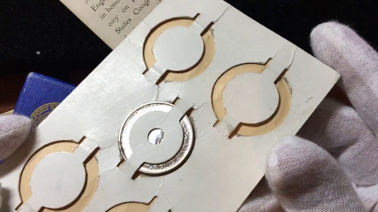 Early US commemorative half dollars in boxes- PT Barnum Roanoke and more